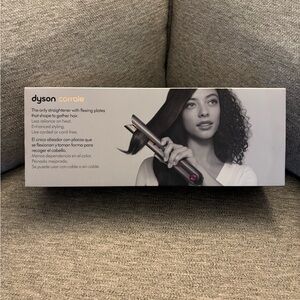 Dyson Black Hair Styling Tool
